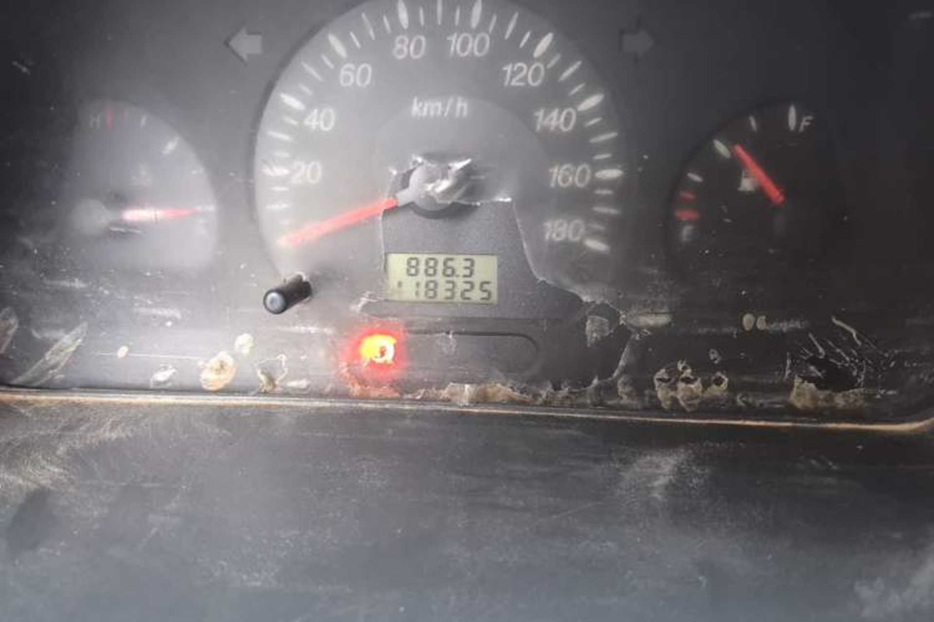 Used Wuling Zhiguang 2010 1.0L Base Version Odometer Close Up