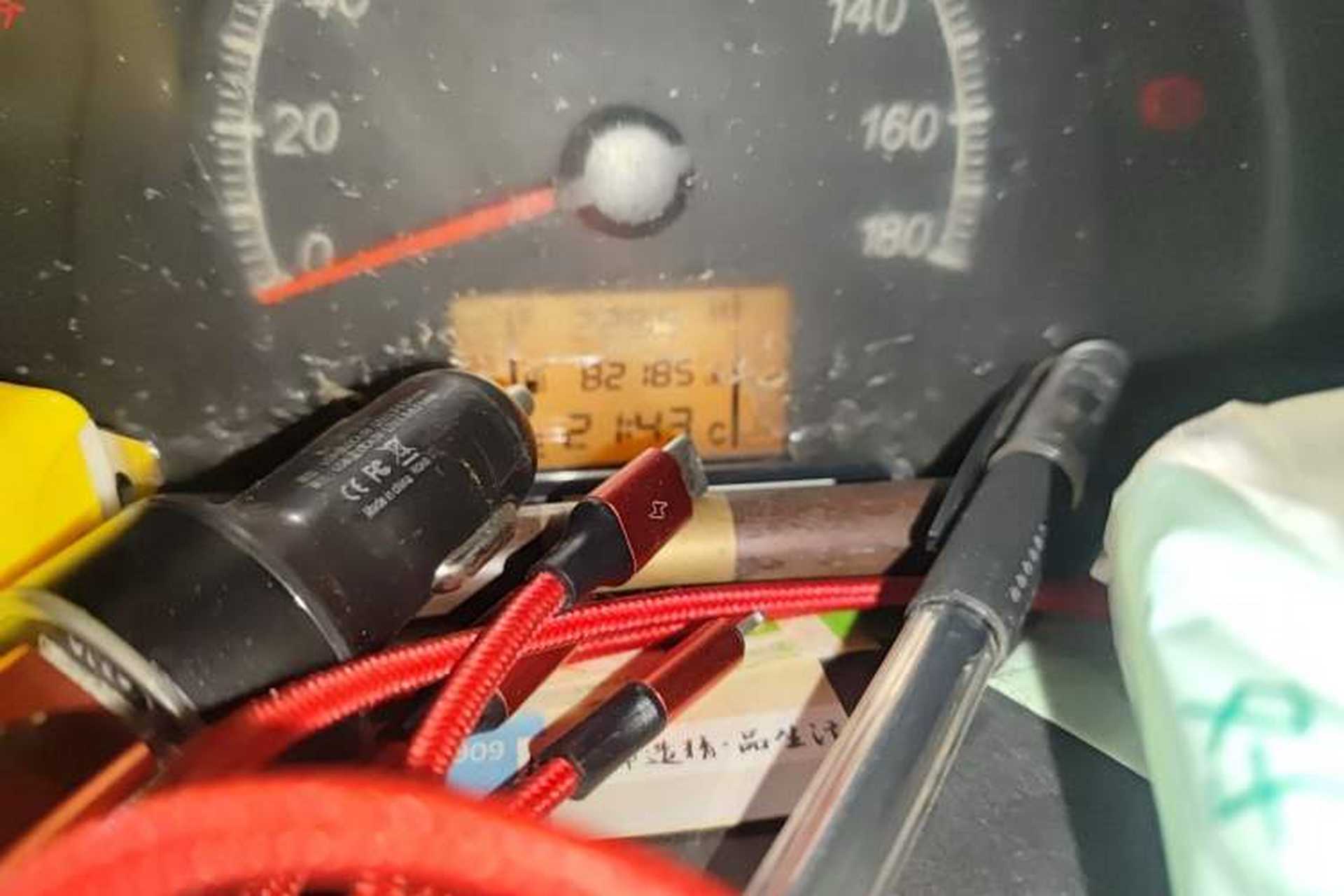 Used Wuling Zhiguang 2010 1.0L Liye Edition Odometer Close Up