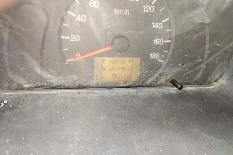 Used Wuling Zhiguang 2010 1.0L Liye Edition Odometer Close Up