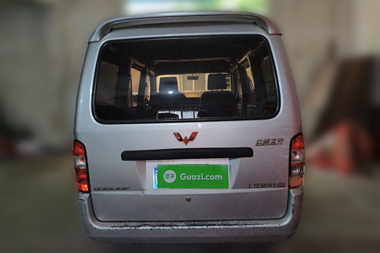 Used Wuling Zhiguang 2010 1.0L New Version Practical Short-Body L2Y Rear