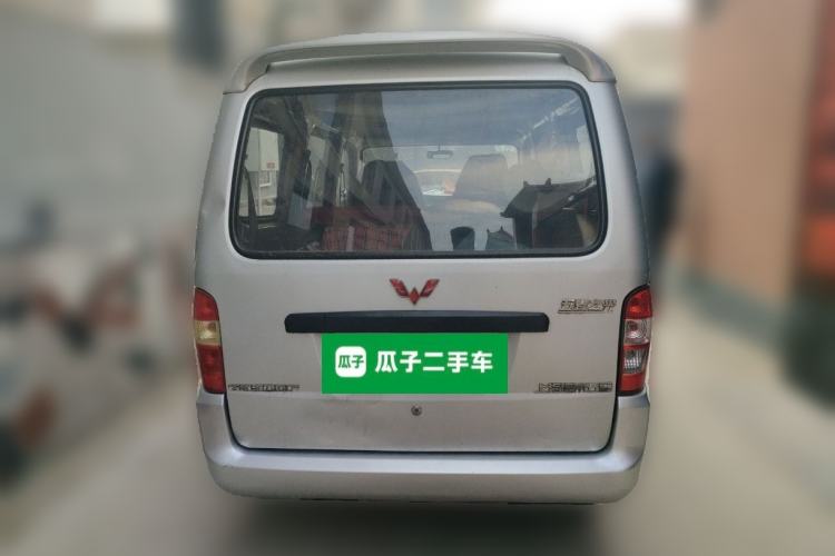 Used Wuling Zhiguang 2010 1.0L New Version Practical Short-Body L2Y Rear