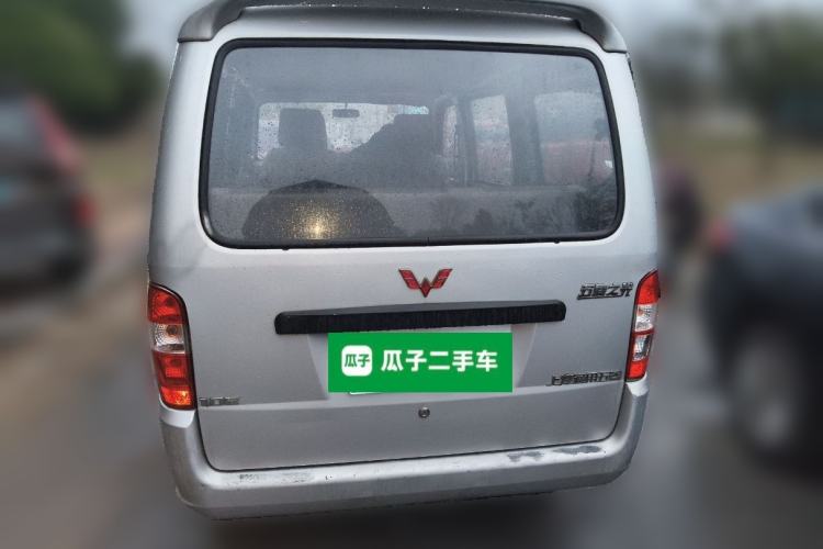 Used Wuling Zhiguang 2010 1.0L New Version Practical Short-Body L2Y Rear