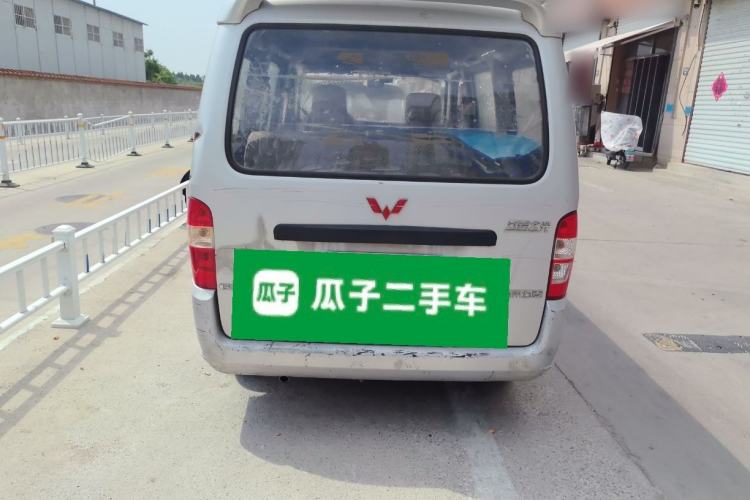 Used Wuling Zhiguang 2010 1.0L New Version Practical Short-Body L2Y Rear