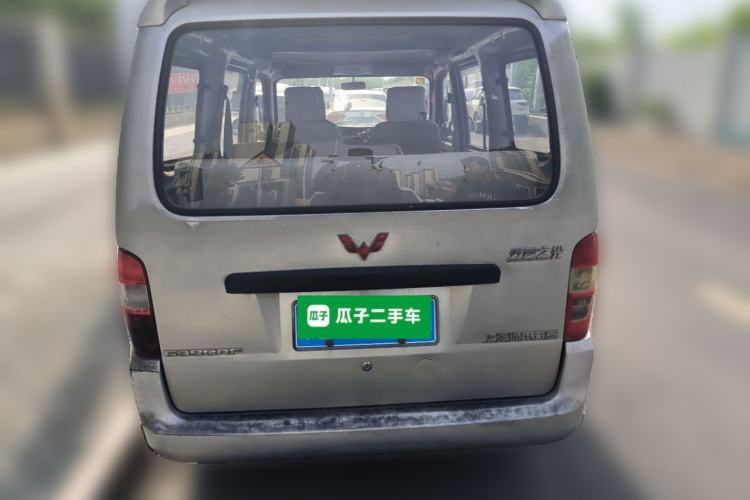 Used Wuling Zhiguang 2010 1.1L New Edition Practical Long-Body LXA Rear
