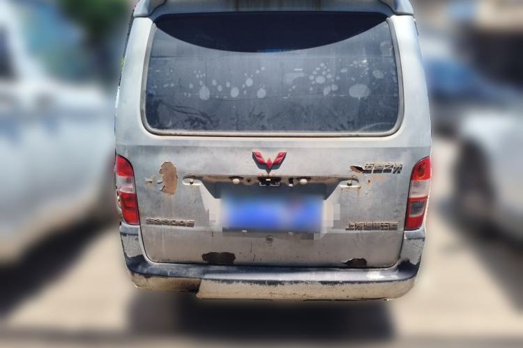 Used Wuling Zhiguang 2010 1.0L New Version Practical Short-Body L2Y Rear