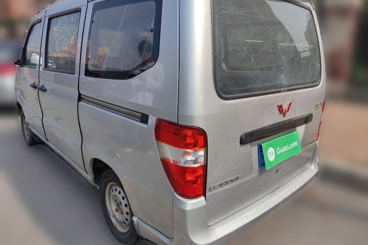 Used Wuling Zhiguang 2010 1.1L New Edition Practical Short-Body LXA Rear Left 45 Deg