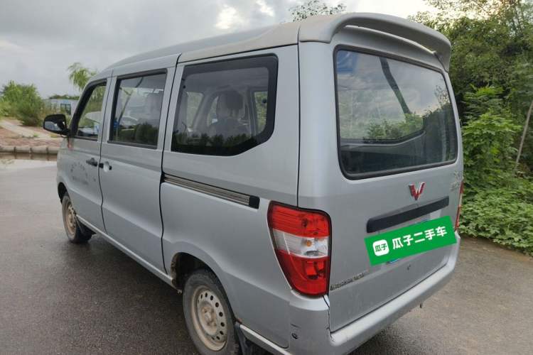 Used Wuling Zhiguang 2010 1.0L New Version Practical Short-Body L2Y Rear Left 45 Deg