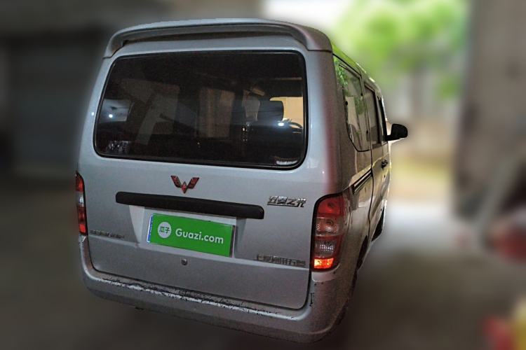 Used Wuling Zhiguang 2010 1.0L New Version Practical Short-Body L2Y Rear Right 45 Deg