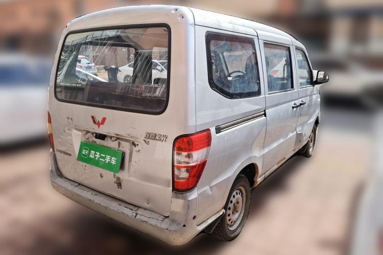 Used Wuling Zhiguang 2010 1.0L New Version Practical Short-Body L2Y Rear Right 45 Deg