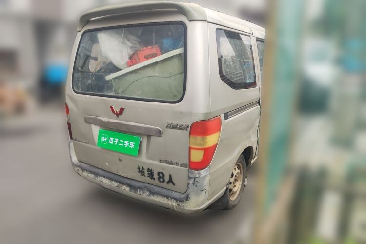 Used Wuling Zhiguang 2010 1.0L New Version Practical Short-Body L2Y Rear Right 45 Deg