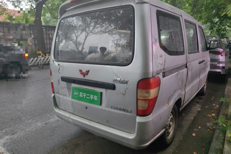 Used Wuling Zhiguang 2010 1.0L New Version Practical Short-Body L2Y Rear Right 45 Deg
