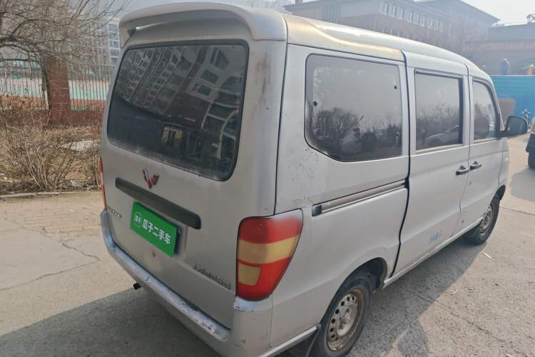 Used Wuling Zhiguang 2010 1.0L New Version Practical Edition with Short Body Rear Right 45 Deg
