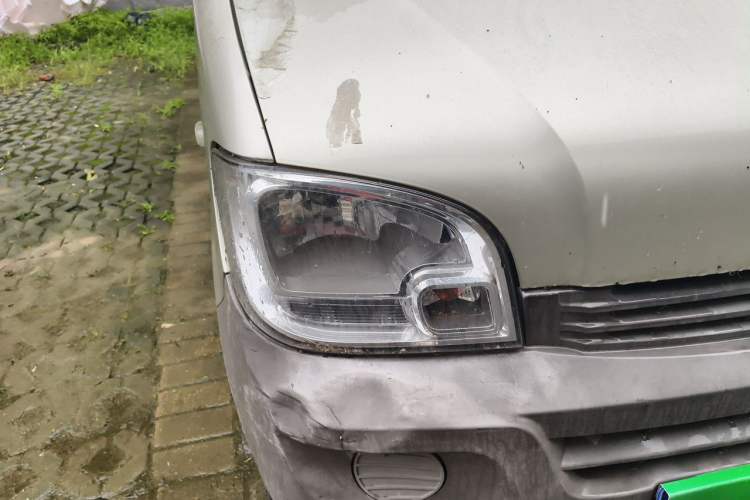 Used Wuling Zhiguang 2010 1.0L Liye Edition Right Front Headlight