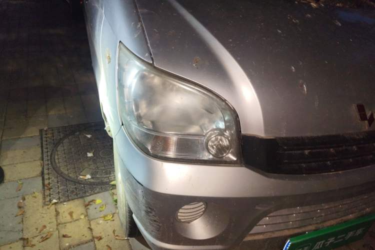 Used Wuling Zhiguang 2010 1.0L Liye Edition Right Front Headlight
