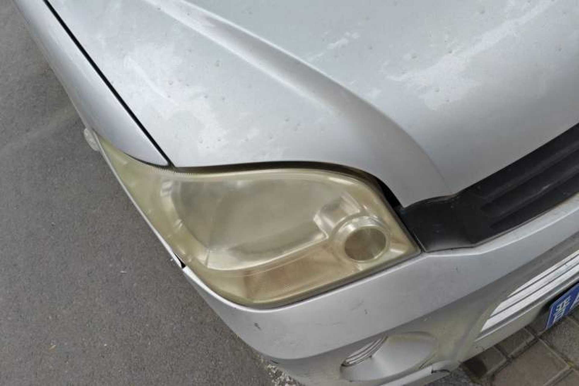 Used Wuling Zhiguang 2010 1.0L New Version Practical Short-Body L2Y Right Front Headlight