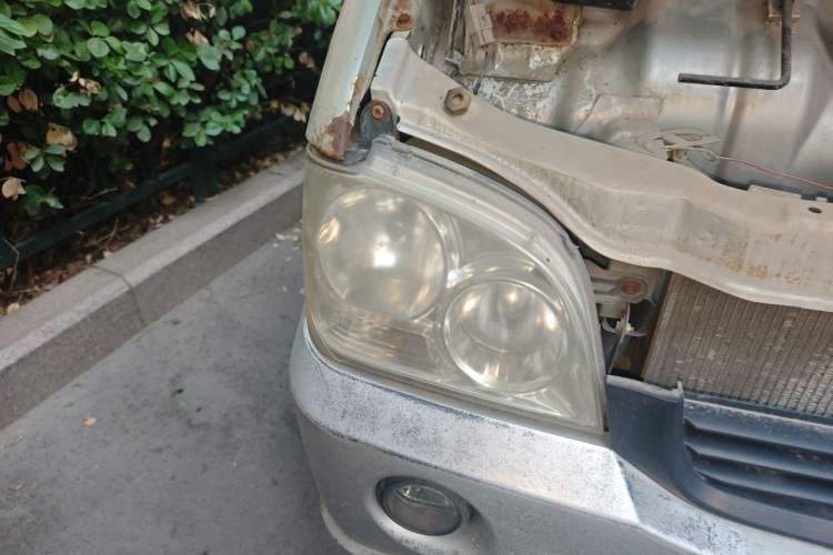 Used Wuling Zhiguang 2010 1.0L Liye Edition Right Front Headlight