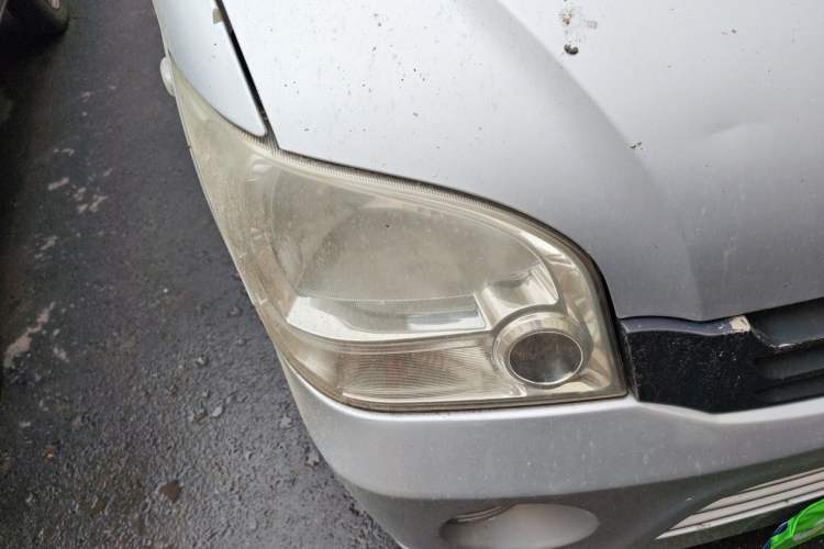 Used Wuling Zhiguang 2010 1.0L New Version Liye Style with Shorter Body Right Front Headlight
