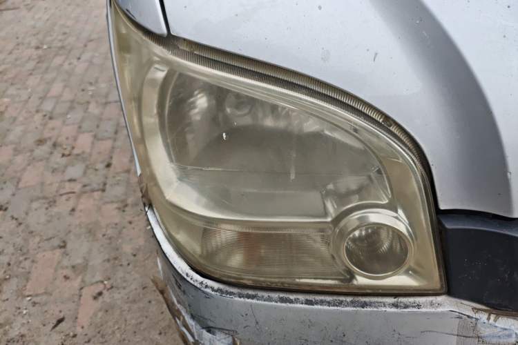 Used Wuling Zhiguang 2010 1.0L New Version Liye Style with Shorter Body Right Front Headlight