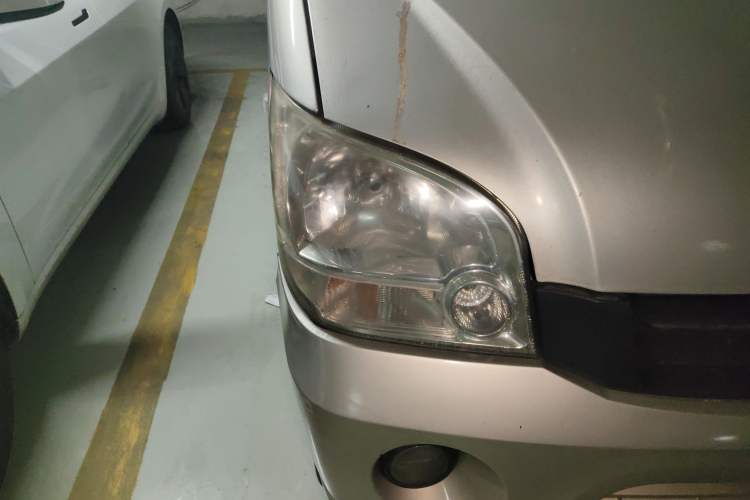 Used Wuling Zhiguang 2010 1.2L New Standard Version I Long Body LAQ Right Front Headlight