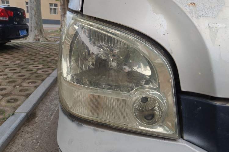 Used Wuling Zhiguang 2010 1.0L New Version Lyeyi Style with Extended Body Right Front Headlight