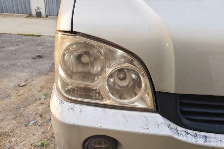 Used Wuling Zhiguang 2010 1.0L Liye Edition Right Front Headlight