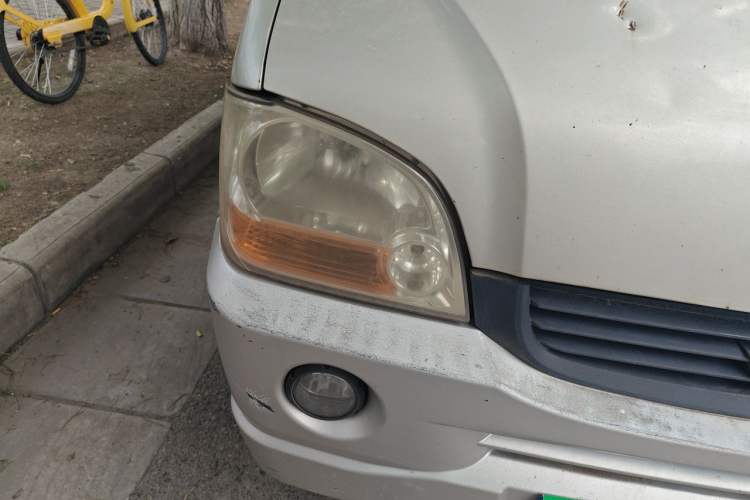 Used Wuling Zhiguang 2010 1.0L Liye Edition Right Front Headlight