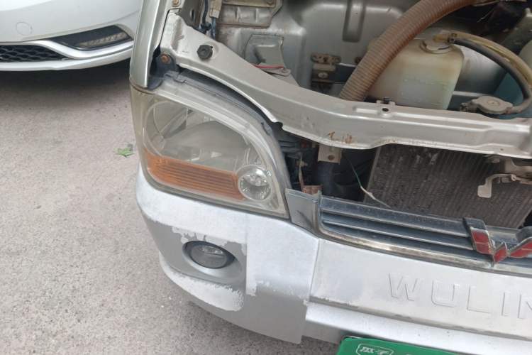 Used Wuling Zhiguang 2010 1.0L Base Version Right Front Headlight