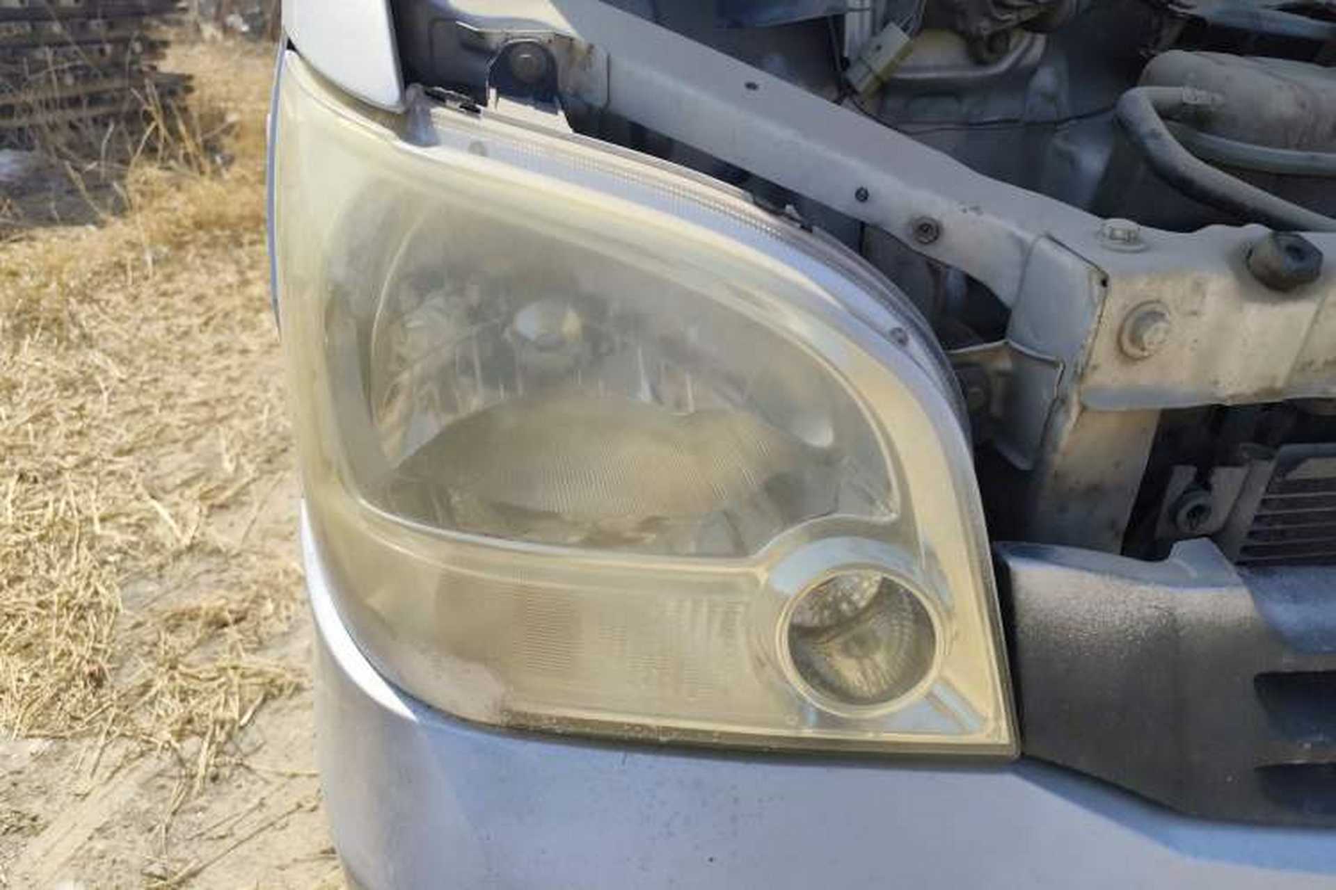Used Wuling Zhiguang 2010 1.0L New Edition Practical Version with Extended Body L2Y Right Front Headlight