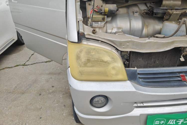 Used Wuling Zhiguang 2010 1.0L Liye Edition Right Front Headlight