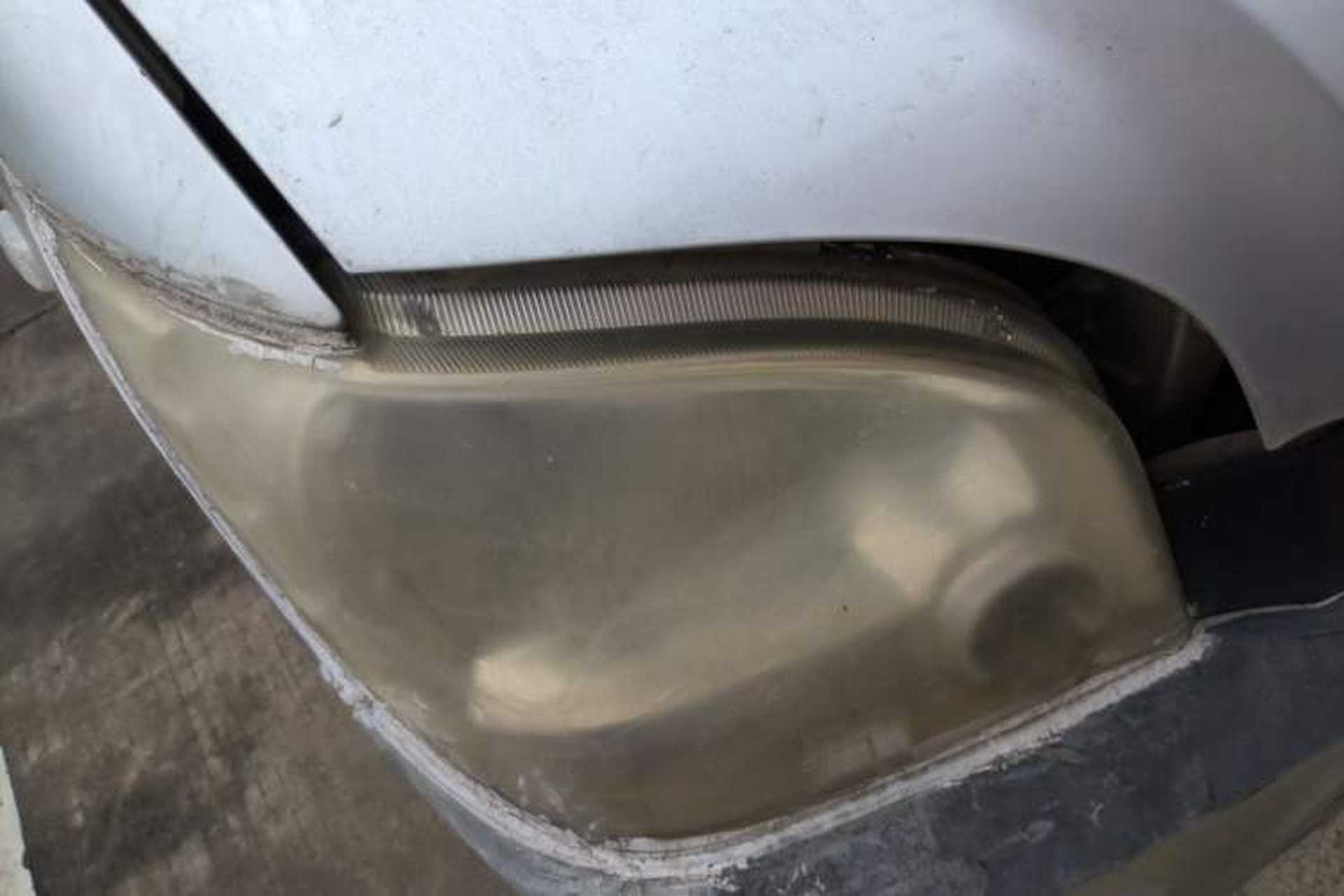 Used Wuling Zhiguang 2010 1.0L New Version Practical Short-Body L2Y Right Front Headlight