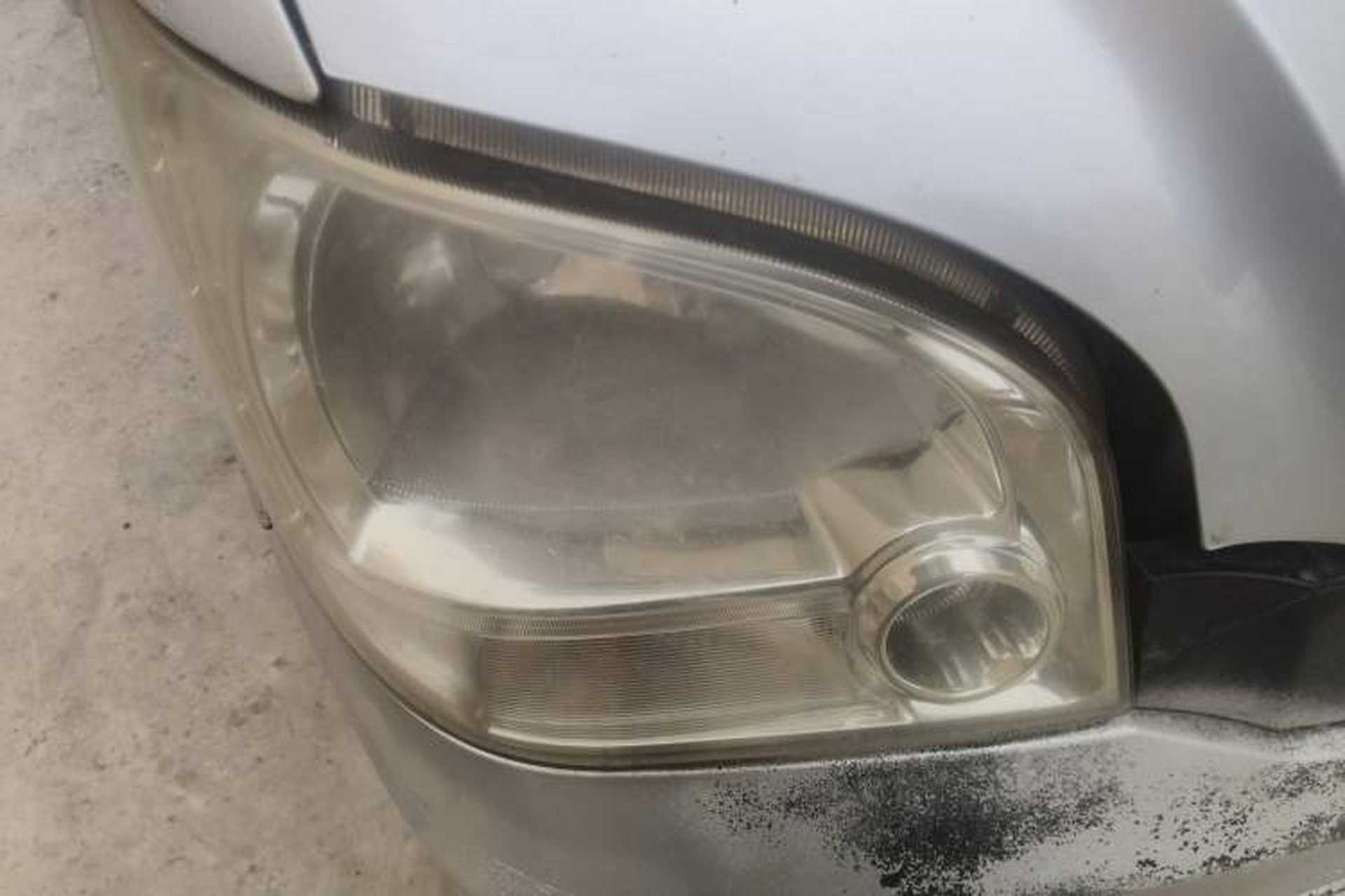 Used Wuling Zhiguang 2010 1.0L New Version Practical Short-Body L2Y Right Front Headlight
