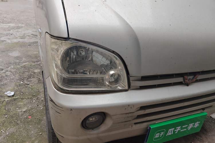 Used Wuling Zhiguang 2010 1.0L Base Version Right Front Headlight