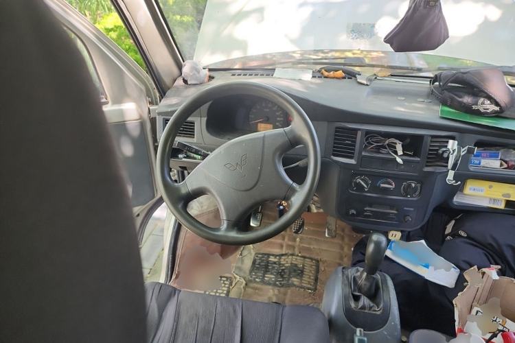 Used Wuling Zhiguang 2010 1.0L Liye Edition Steering Wheel
