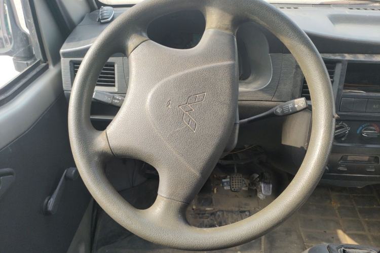 Used Wuling Zhiguang 2010 1.0L Base Version Steering Wheel