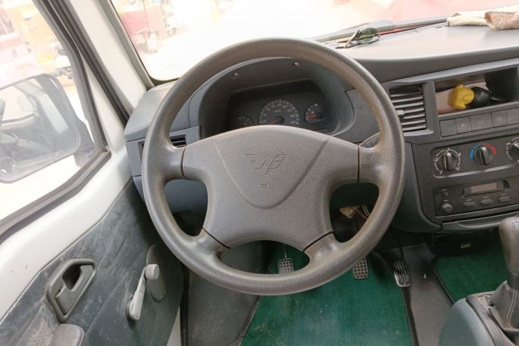 Used Wuling Zhiguang 2010 1.0L Liye Edition Steering Wheel