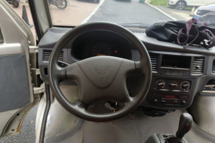 Used Wuling Zhiguang 2010 1.0L Liye Edition Steering Wheel
