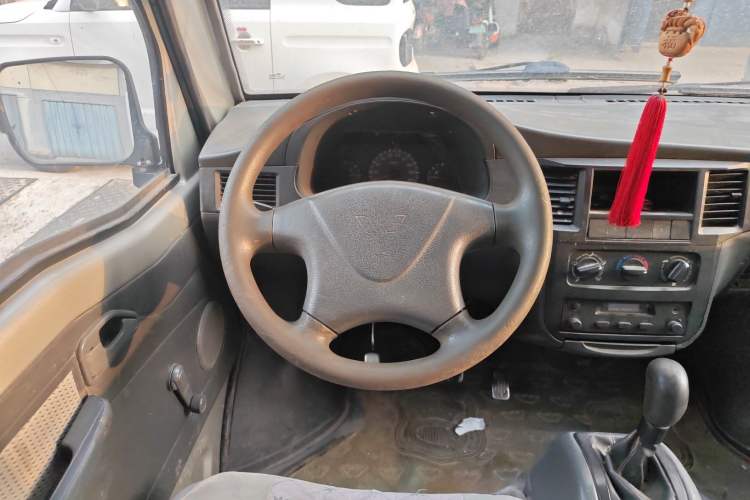 Used Wuling Zhiguang 2010 1.0L Liye Edition Steering Wheel