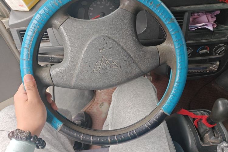 Used Wuling Zhiguang 2010 1.0L Liye Edition Steering Wheel