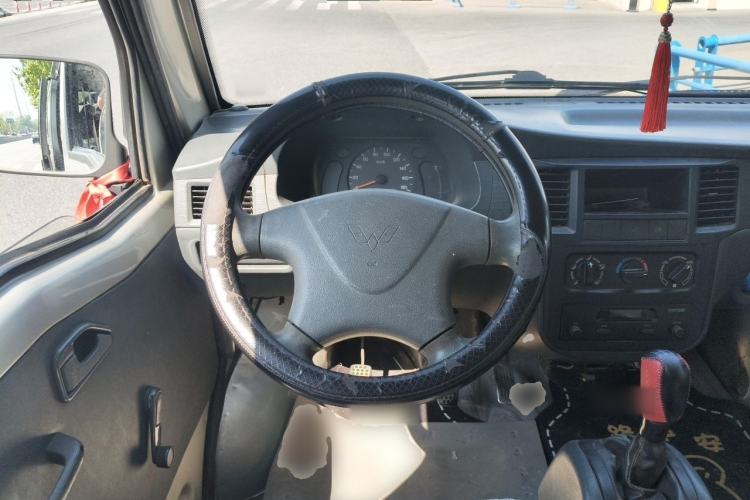 Used Wuling Zhiguang 2010 1.0L Liye Edition Steering Wheel