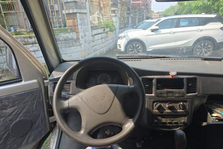 Used Wuling Zhiguang 2010 1.0L Base Version Steering Wheel