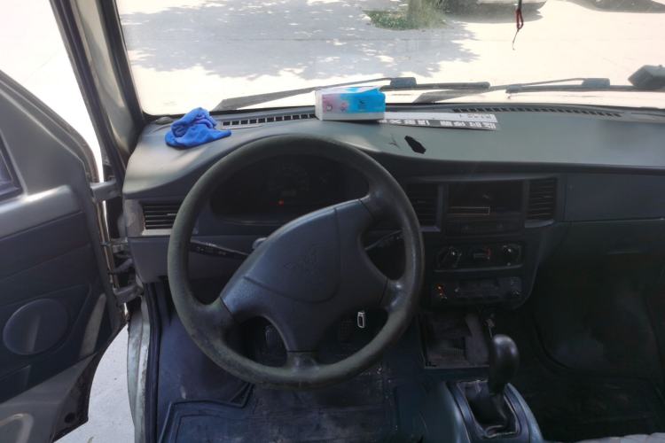 Used Wuling Zhiguang 2010 1.0L Liye Edition Steering Wheel