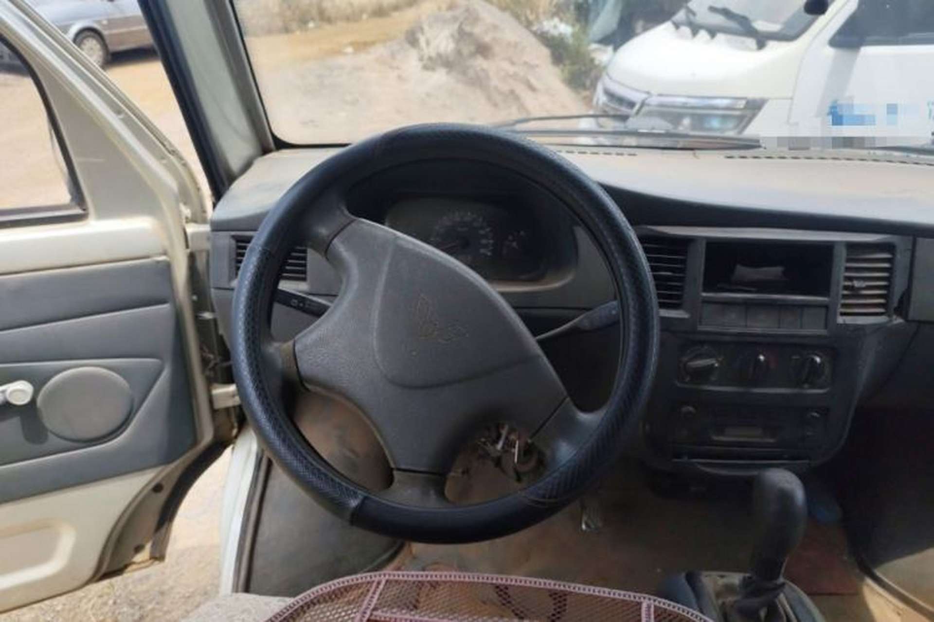 Used Wuling Zhiguang 2010 1.0L Liye Edition Steering Wheel