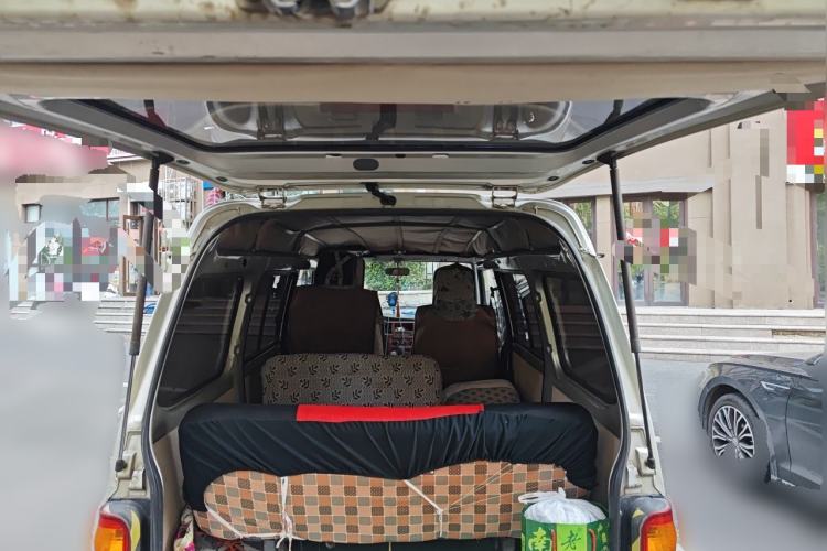 Used Wuling Zhiguang 2010 1.0L New Version Practical Edition with Short Body Trunk