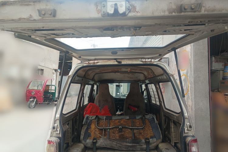 Used Wuling Zhiguang 2010 1.0L Base Version Trunk