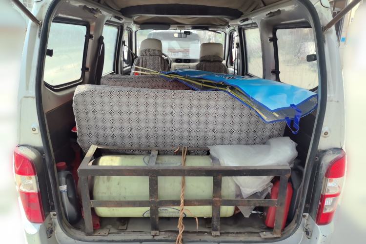 Used Wuling Zhiguang 2010 1.0L New Version Practical Short-Body L2Y Trunk