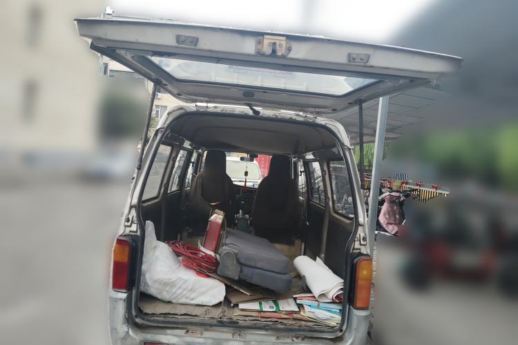 Used Wuling Zhiguang 2010 1.0L New Edition Practical Version with Extended Body L2Y Trunk