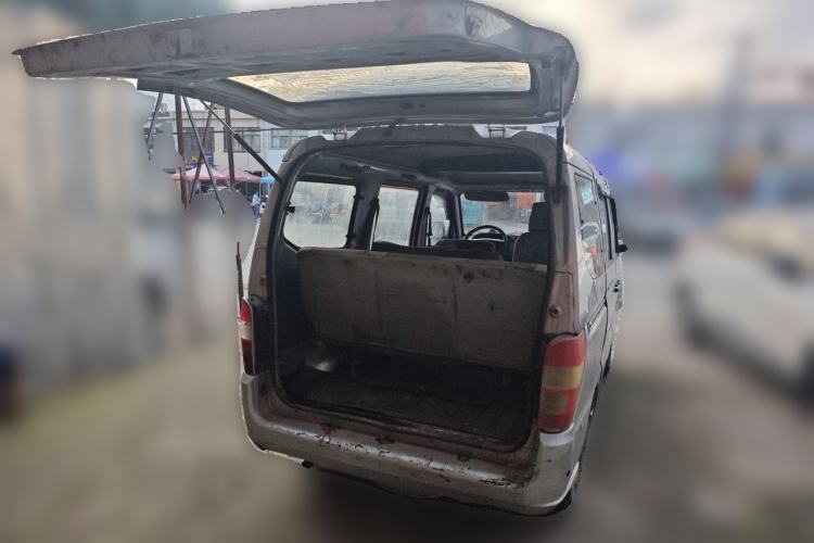 Used Wuling Zhiguang 2010 1.2L New Edition Practical Long-Body LAQ Trunk