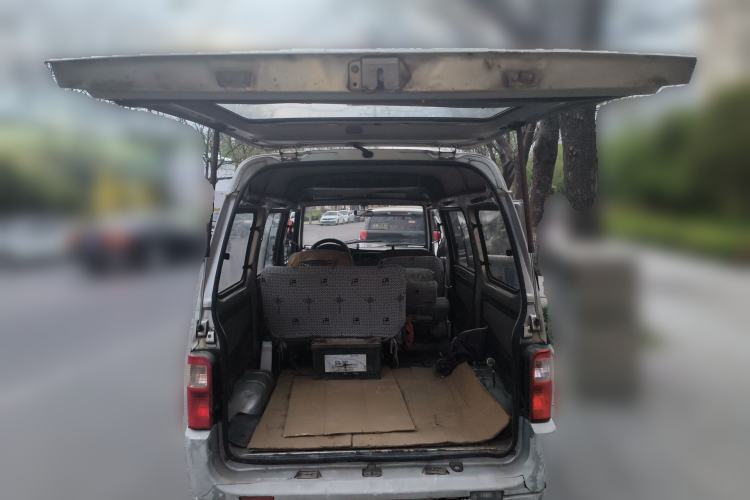 Used Wuling Zhiguang 2010 1.0L Liye Edition Trunk