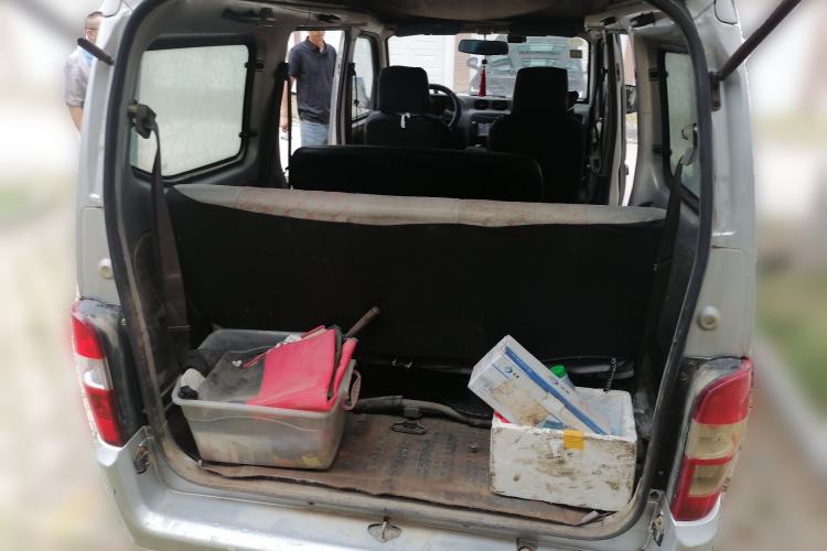 Used Wuling Zhiguang 2010 1.0L New Version Practical Short-Body L2Y Trunk