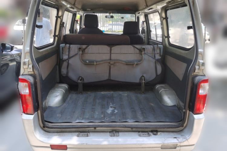 Used Wuling Zhiguang 2010 1.0L Liye Edition Trunk